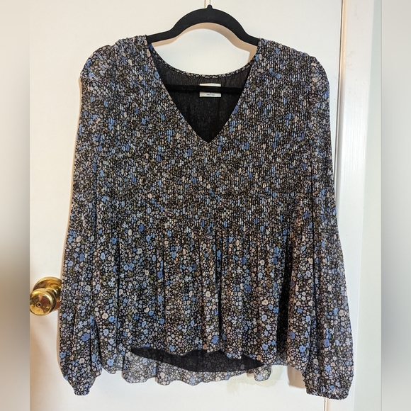 NWOT Daydreamer V-Neck Blouse Wilfred - Picture 2 of 6